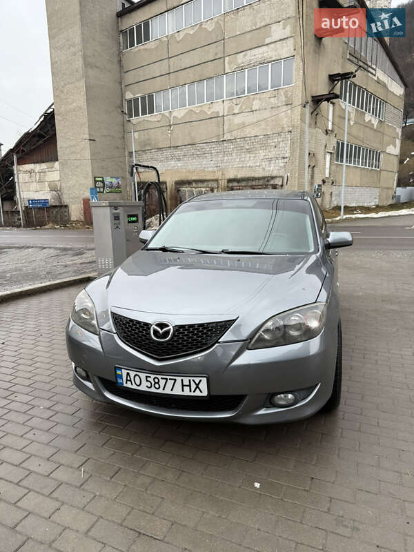 Хетчбек Mazda 3 2003 в Рахові