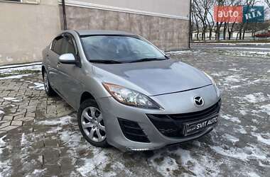 Седан Mazda 3 2013 в Миколаєві