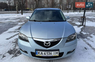 Седан Mazda 3 2007 в Днепре