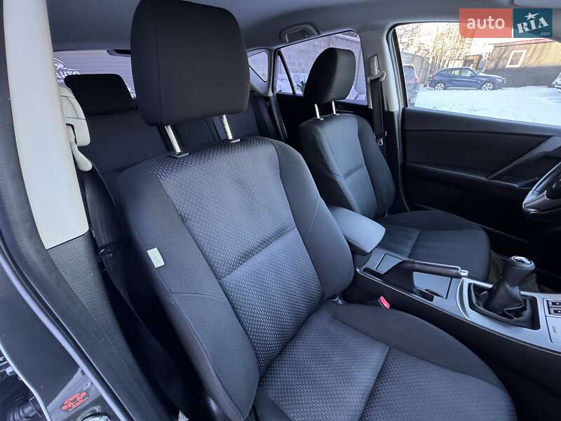 Хэтчбек Mazda 3 2009 в Виннице