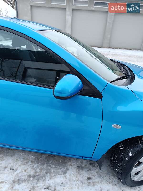 Хетчбек Mazda 3 2009 в Теофіполі