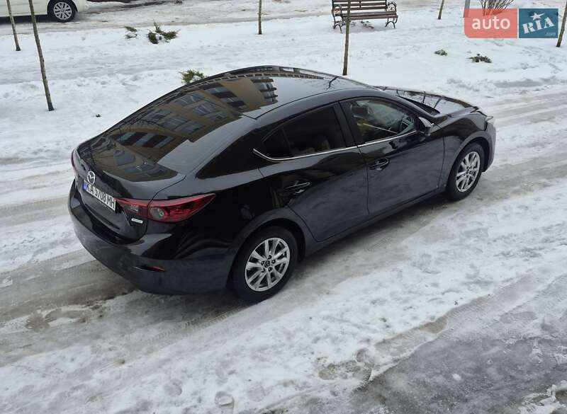 Седан Mazda 3 2017 в Киеве фото 34 Седан Mazda 3 2017 в Киеве