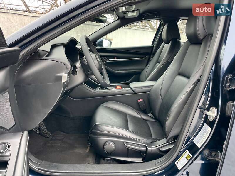 Хетчбек Mazda 3 2022 в Києві фото 12 Хетчбек Mazda 3 2022 в Києві