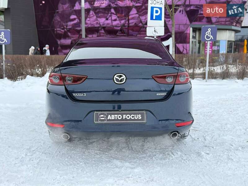 Седан Mazda 3 2021 в Києві