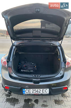 Хэтчбек Mazda 3 2009 в Черновцах