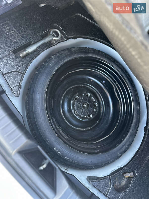 Седан Mazda 3 2015 в Киеве фото 29 Седан Mazda 3 2015 в Киеве