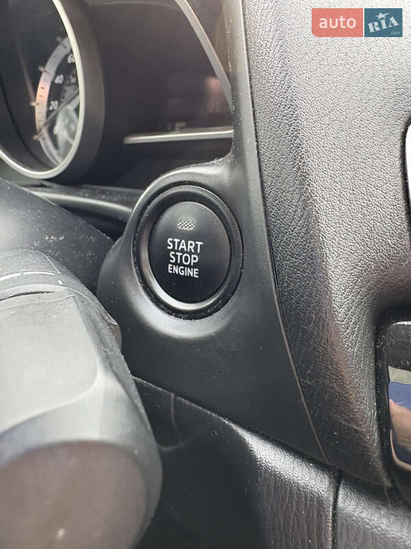 Седан Mazda 3 2016 в Киеве фото 24 Седан Mazda 3 2016 в Киеве