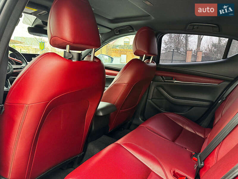 Хетчбек Mazda 3 2021 в Києві