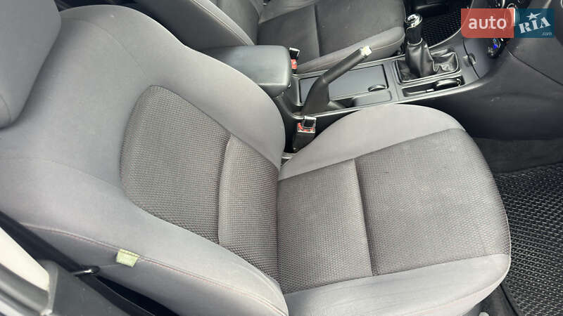 Хэтчбек Mazda 3 2008 в Макарове фото 11 Хэтчбек Mazda 3 2008 в Макарове