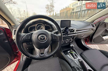 Седан Mazda 3 2014 в Киеве