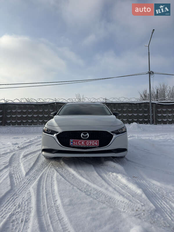 Седан Mazda 3 2025 в Киеве фото 2 Седан Mazda 3 2025 в Киеве