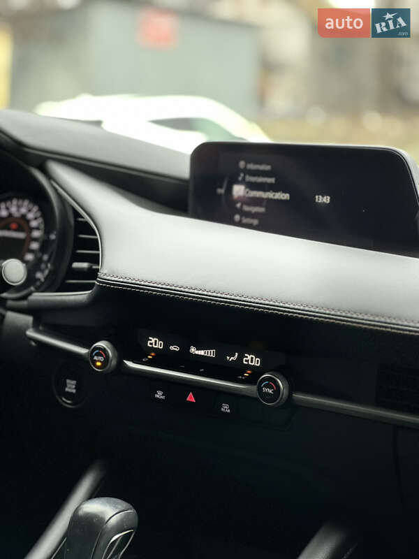 Седан Mazda 3 2022 в Николаеве