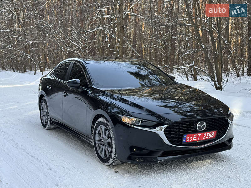 Седан Mazda 3 2020 в Бродах