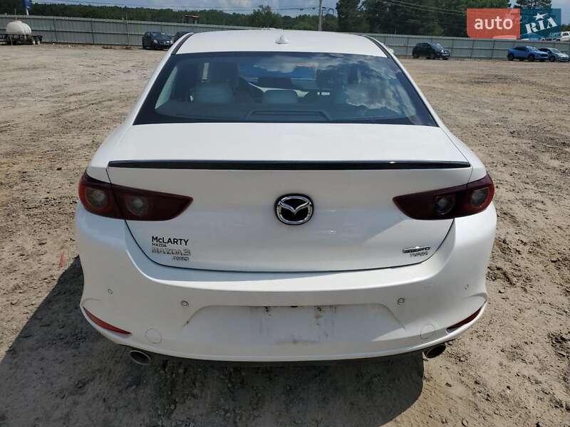 Седан Mazda 3 2024 в Киеве