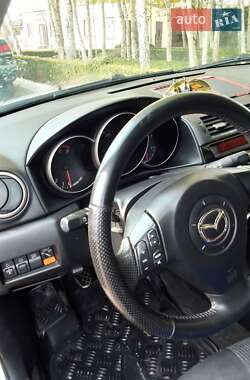 Седан Mazda 3 2005 в Біляївці
