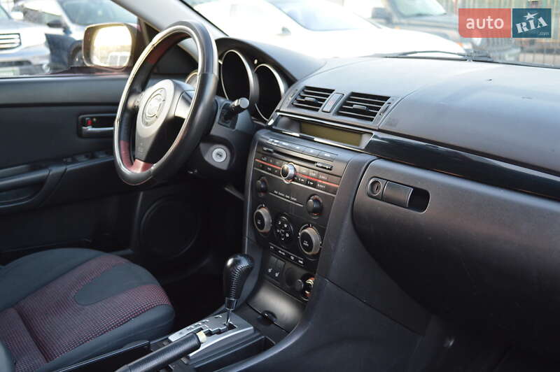 Хэтчбек Mazda 3 2006 в Одессе