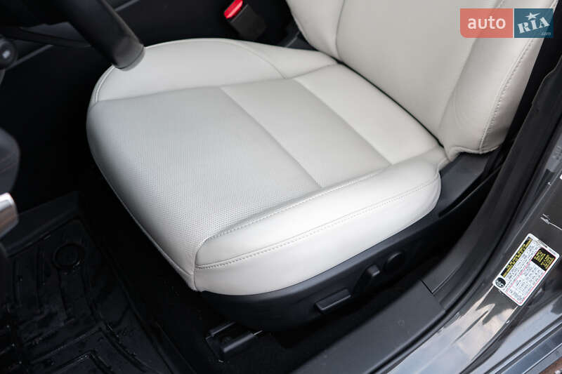 Седан Mazda 3 2020 в Киеве