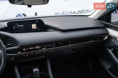 Седан Mazda 3 2020 в Киеве