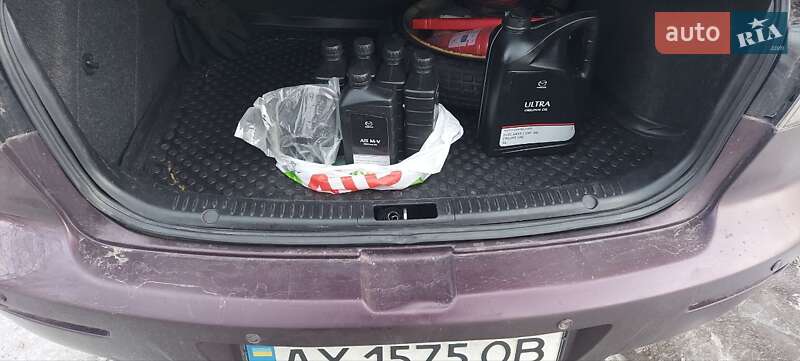 Седан Mazda 3 2008 в Харькове