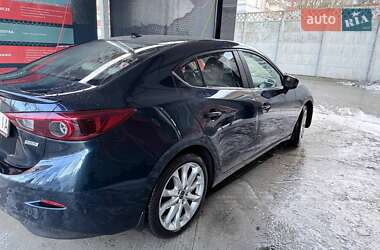 Седан Mazda 3 2014 в Ивано-Франковске