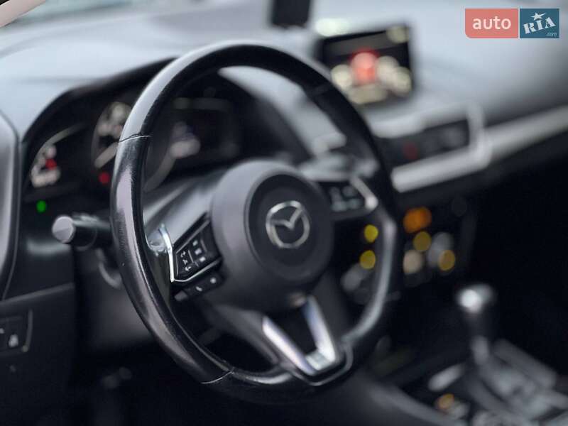Седан Mazda 3 2017 в Києві фото 22 Седан Mazda 3 2017 в Києві