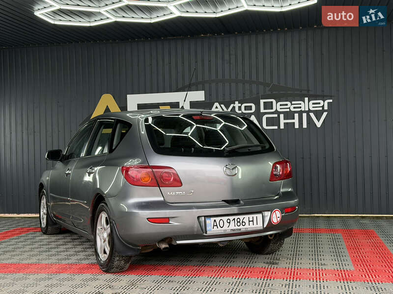 Хэтчбек Mazda 3 2005 в Тячеве