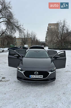 Седан Mazda 3 2020 в Киеве