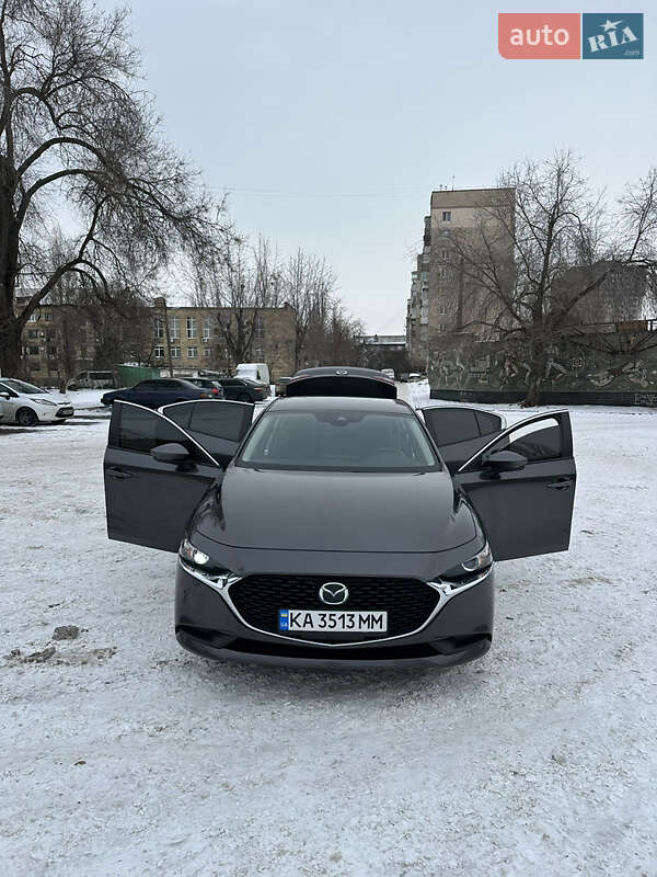Седан Mazda 3 2020 в Киеве