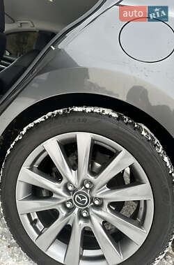 Седан Mazda 3 2020 в Киеве