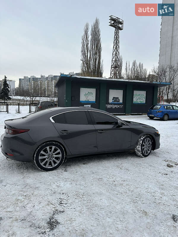 Седан Mazda 3 2020 в Киеве