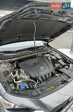 Седан Mazda 3 2020 в Киеве