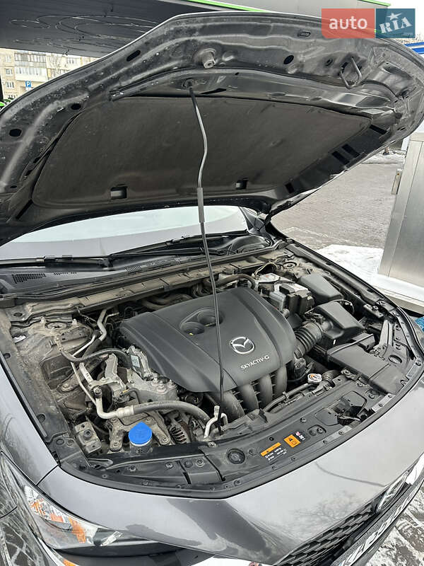 Седан Mazda 3 2020 в Киеве