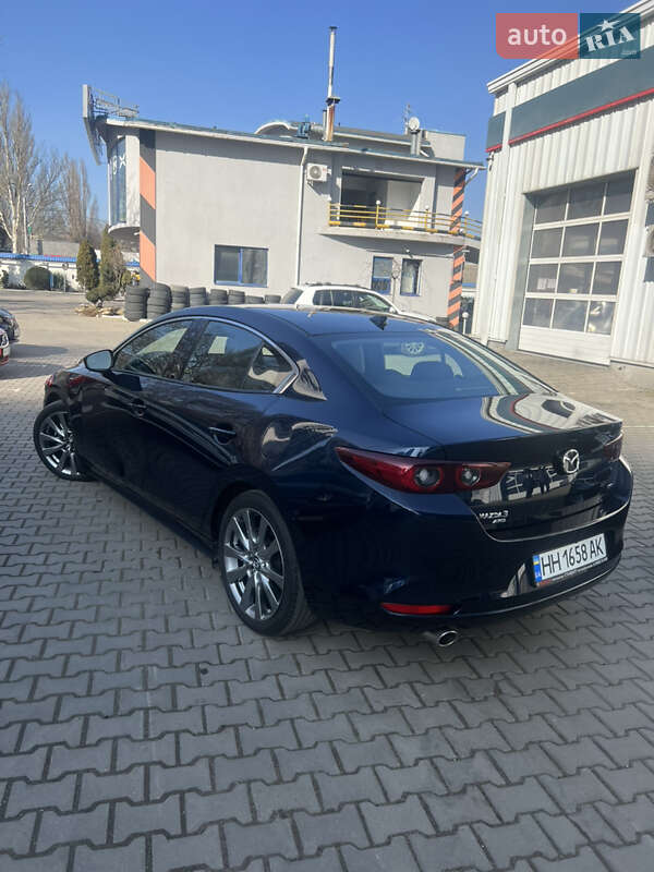 Седан Mazda 3 2022 в Одесі