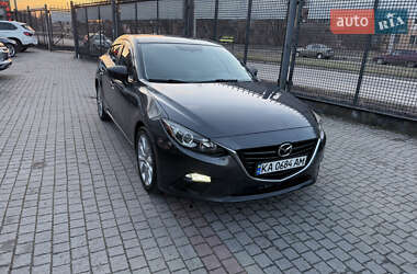 Седан Mazda 3 2015 в Запорожье