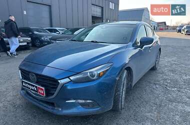 Седан Mazda 3 2017 в Львові