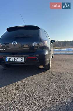 Хэтчбек Mazda 3 2007 в Сарнах