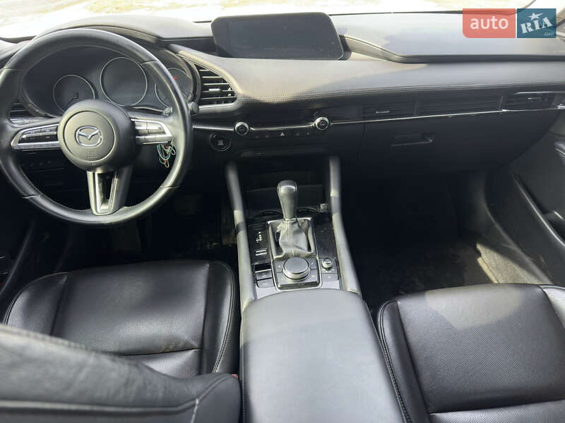 Седан Mazda 3 2019 в Харькове