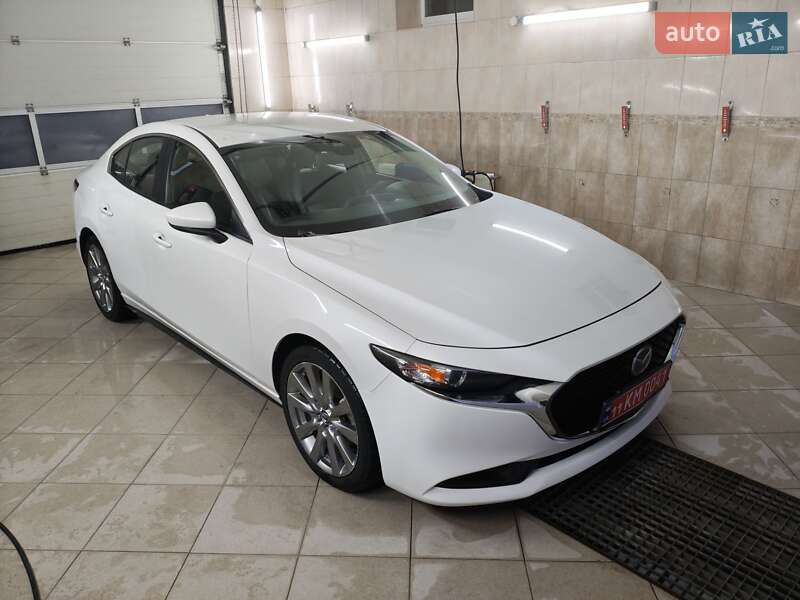 Седан Mazda 3 2020 в Києві