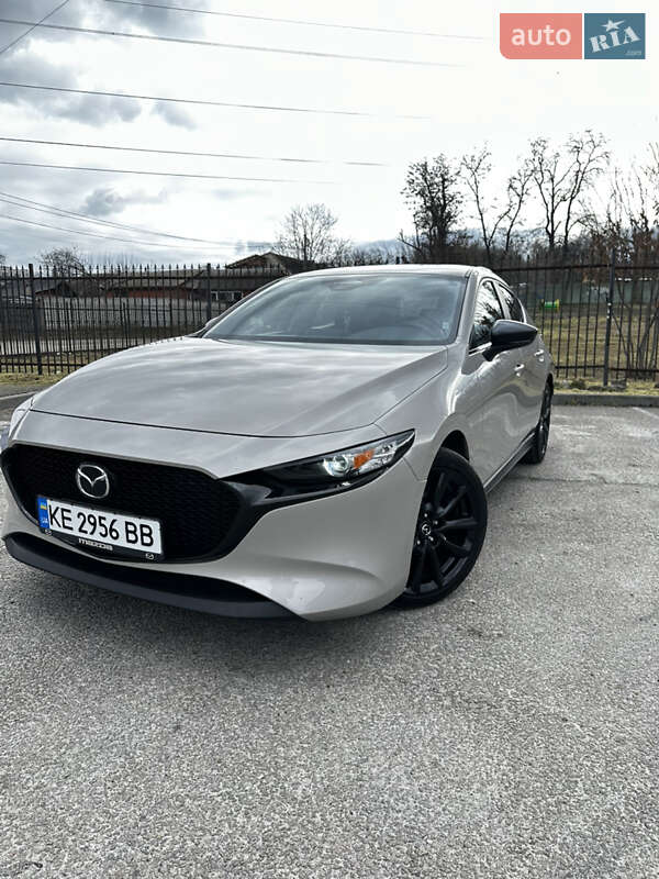Хэтчбек Mazda 3 2024 в Днепре