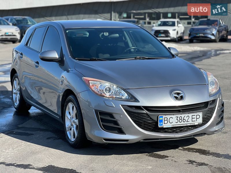 Хэтчбек Mazda 3 2011 в Львове