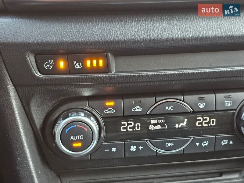Хетчбек Mazda 3 2017 в Києві фото 29 Хетчбек Mazda 3 2017 в Києві