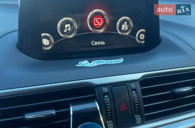 Седан Mazda 3 2017 в Киеве