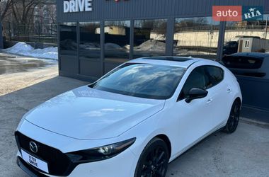 Хэтчбек Mazda 3 2024 в Киеве