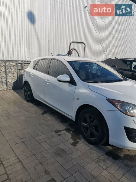 Хэтчбек Mazda 3 2010 в Киеве