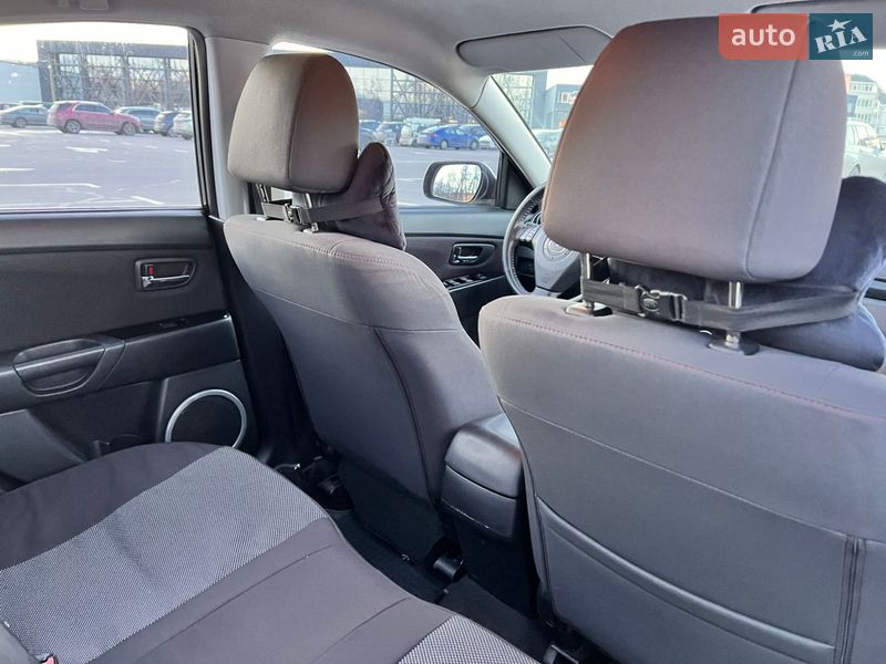 Седан Mazda 3 2008 в Киеве
