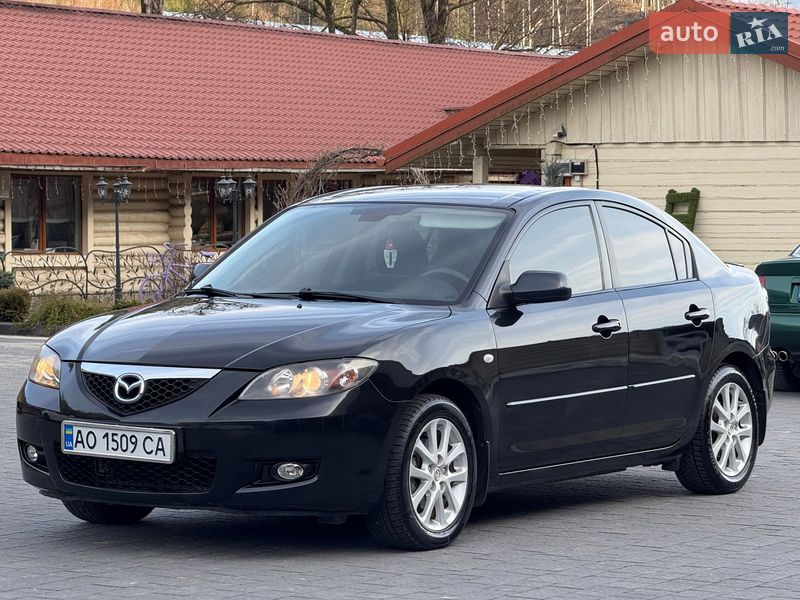 Седан Mazda 3 2008 в Міжгір'ї