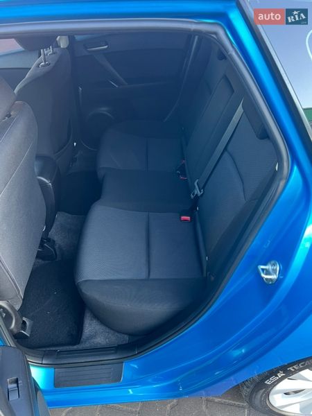 Хэтчбек Mazda 3 2010 в Житомире