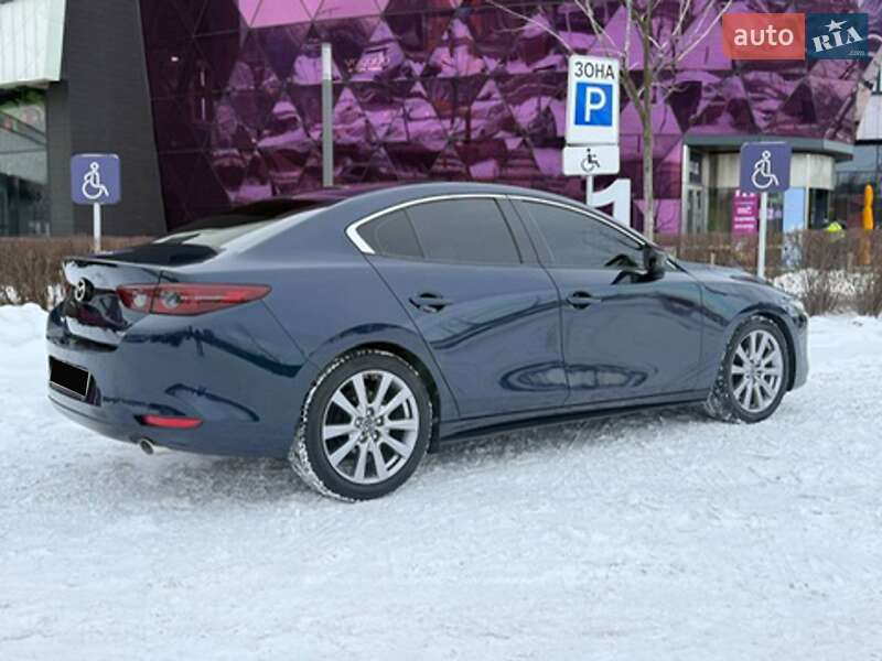 Седан Mazda 3 2021 в Ірпені