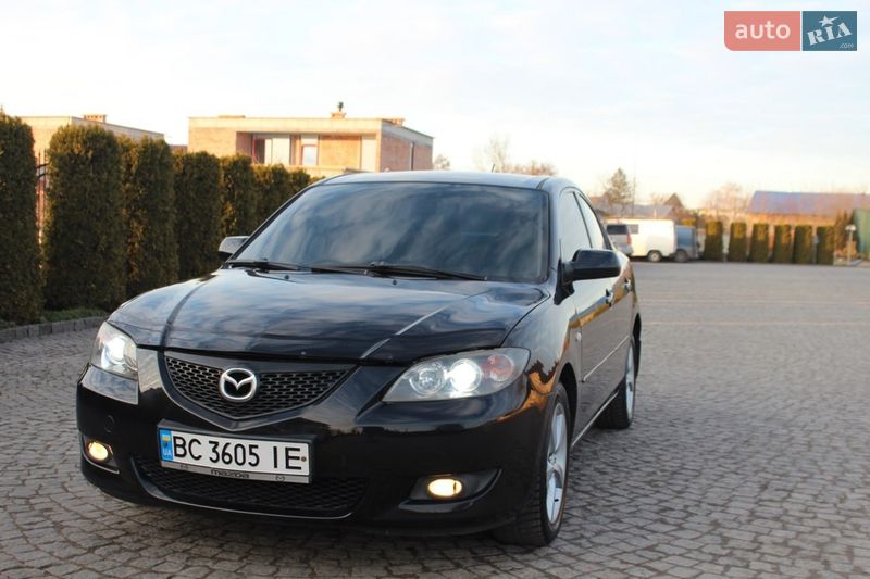 Седан Mazda 3 2006 в Жовкве