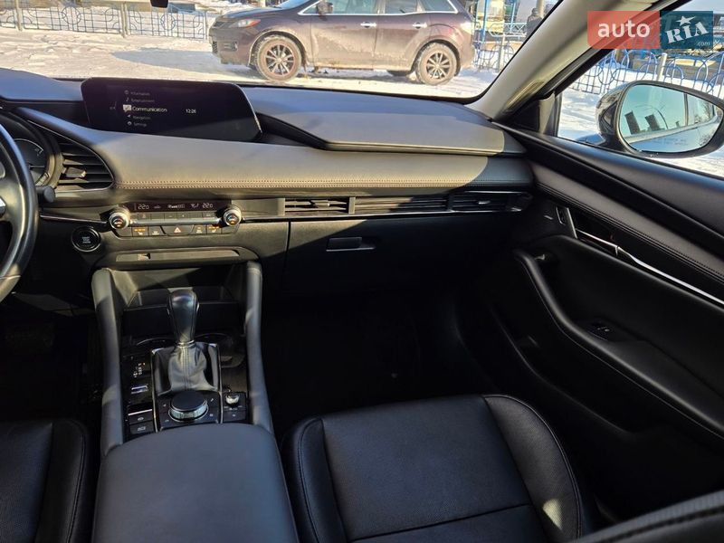 Седан Mazda 3 2019 в Киеве